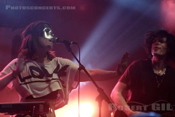 GROUPLOVE - 2011-02-16 - PARIS - Nouveau Casino - 